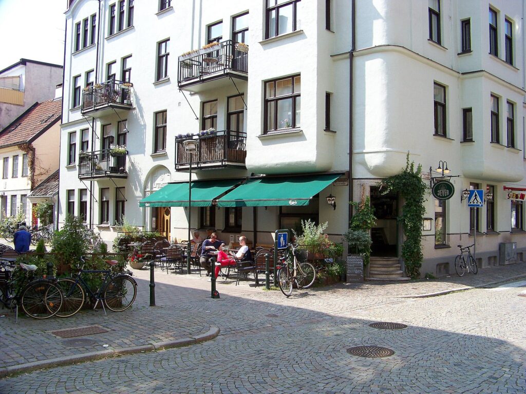 Gatuliv i Gamla Väster i Malmö
