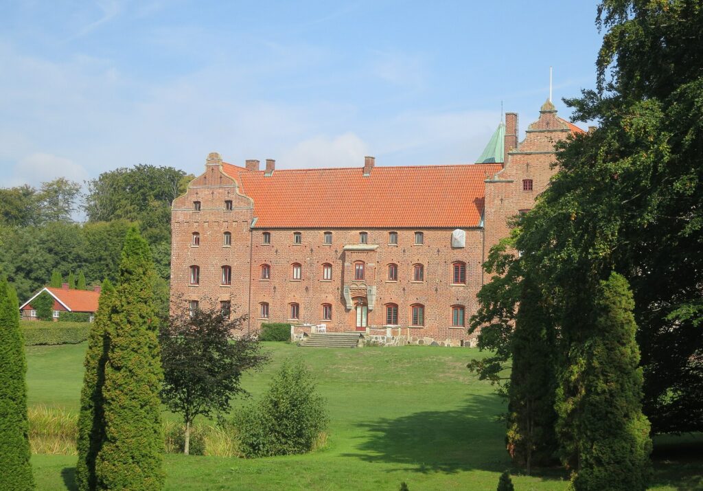 Skarhults slott i mellersta Skåne