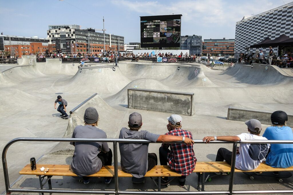 Skateliv i Stapelbäddsparken i Malmö